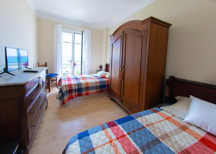 H11 Sea Under The House - Arma Di - Liguria * Таджа