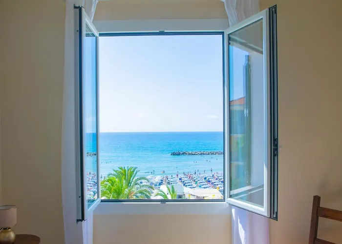 Апартаменты H11 Sea Under The House - Arma Di - Liguria *