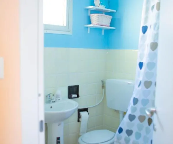 H11 Sea Under The House - Arma Di - Liguria Апартаменты Таджа